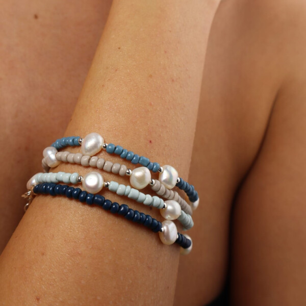 bracciali perline color beige